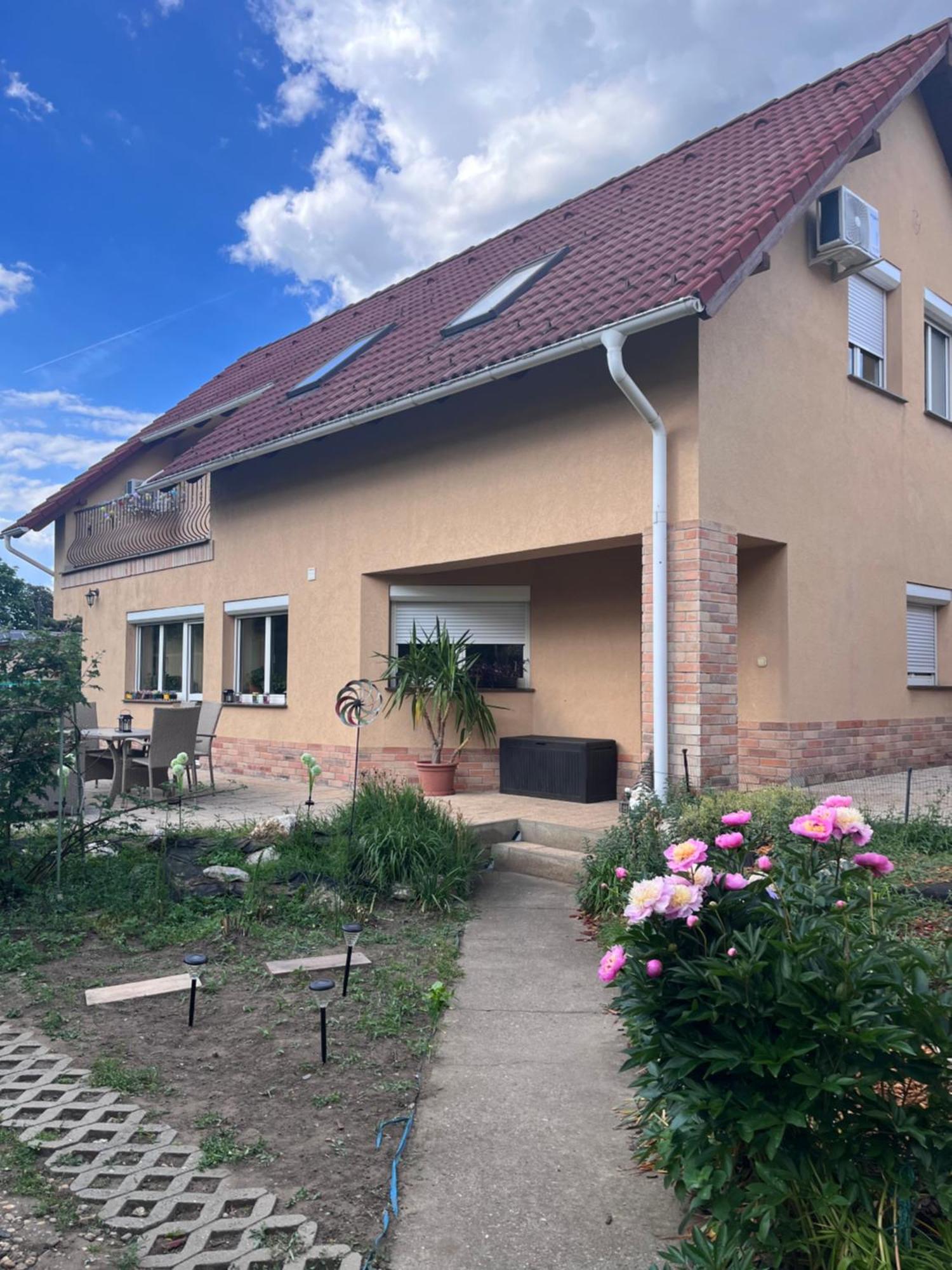 Garden Villa Boedapest Buitenkant foto